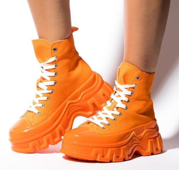 THROW IT UP Orange - ShoeNami