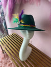 FEATHER WIDE BRIM MARDI GRAS HAT Green